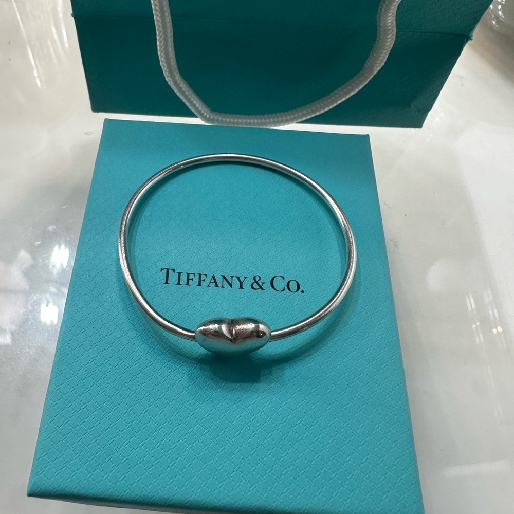 Tiffany and co heart wire bracelet